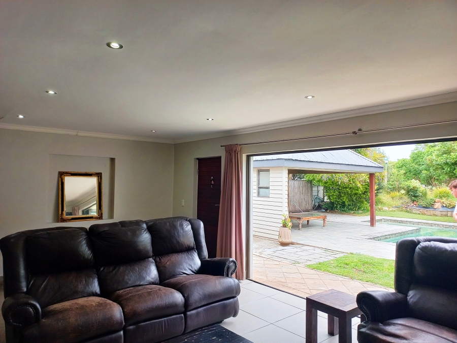 5 Bedroom Property for Sale in The Village Western Cape